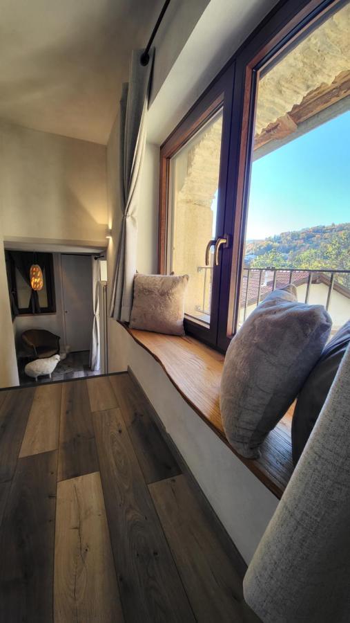 La Terrazza Naturas Con Romantica Mini Piscina Calda Sui Tetti Rossana Esterno foto